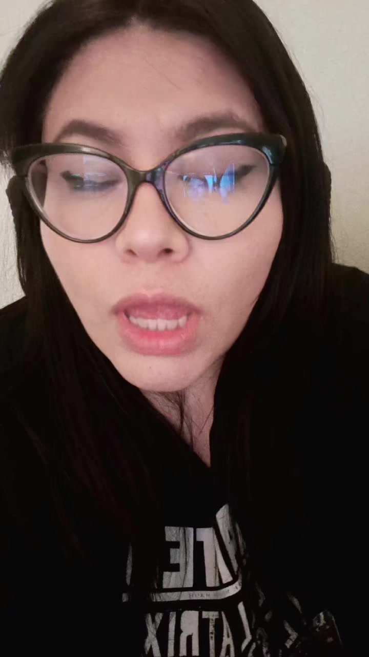 @Lady_Loki_06