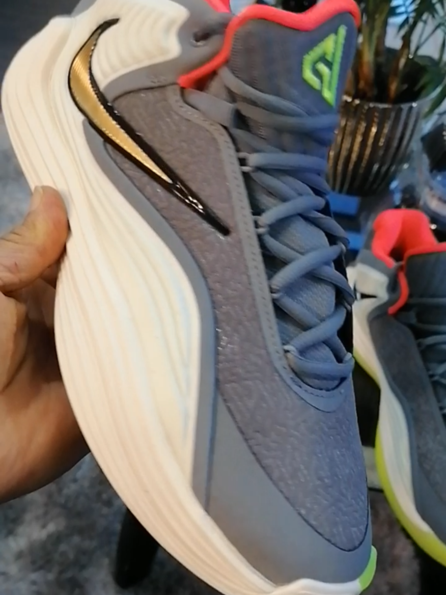 @Sneakers manitos👍