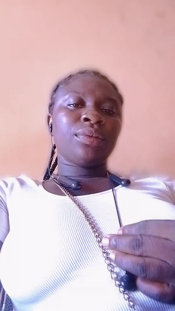 @Akuaa