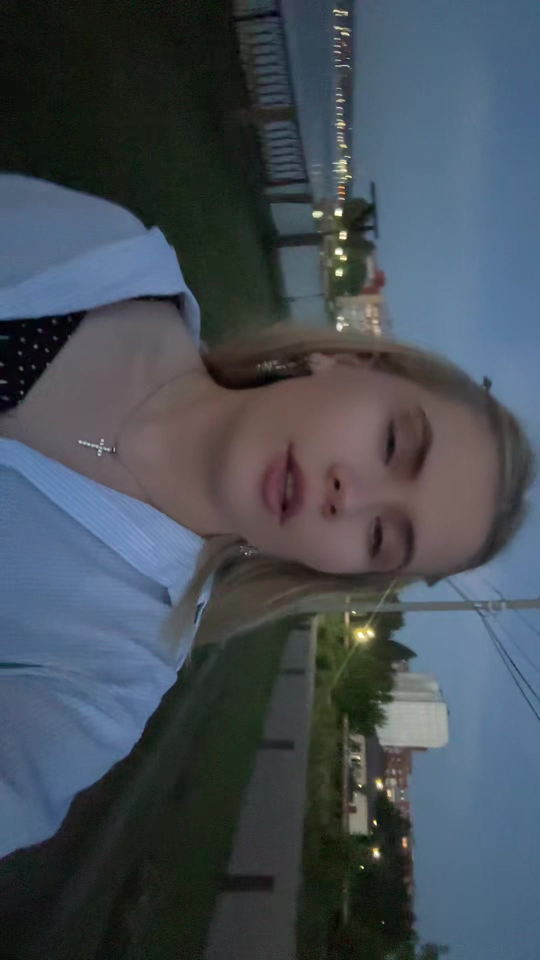 @😝