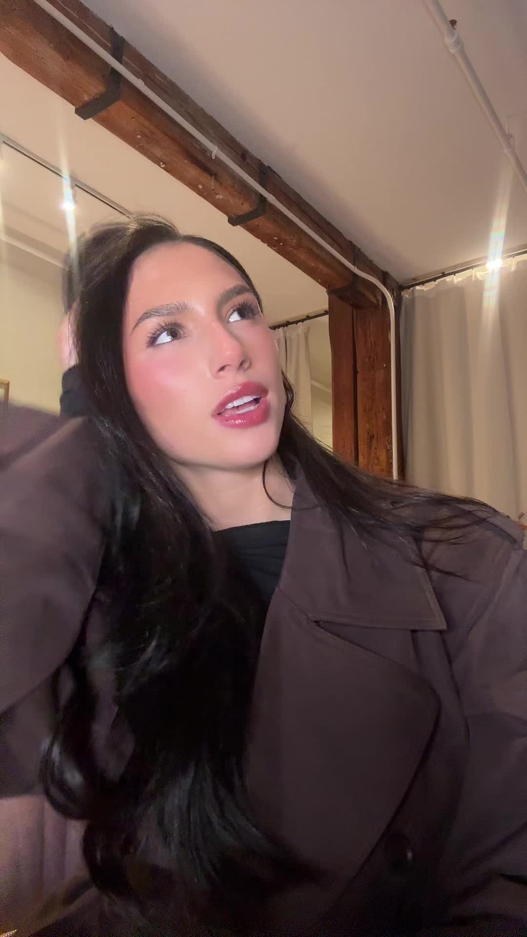 @jadealexislaz