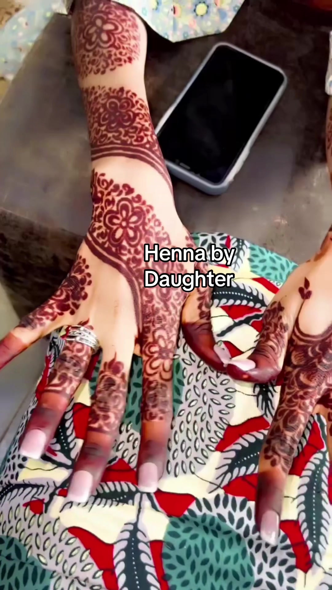 @hennabydaughter2