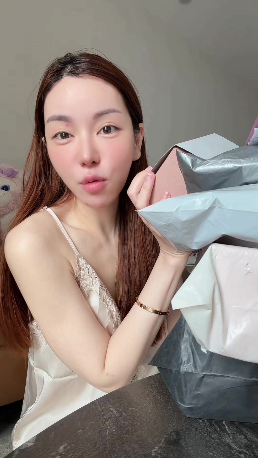 @annietran.88