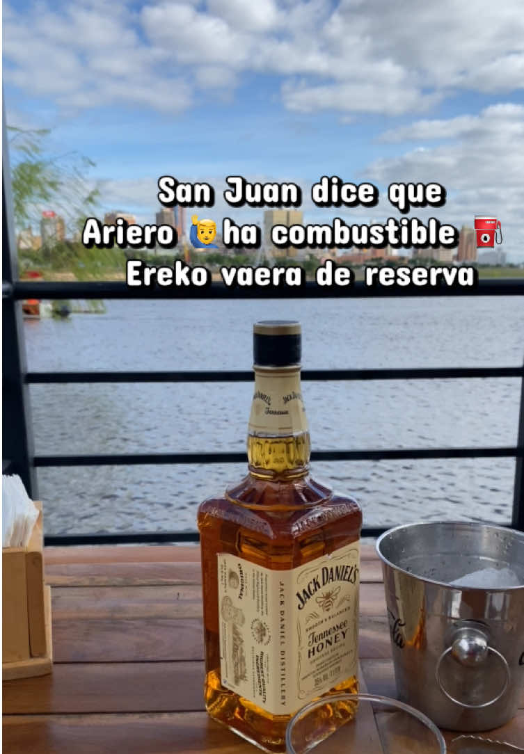 @Zzarahacosta
