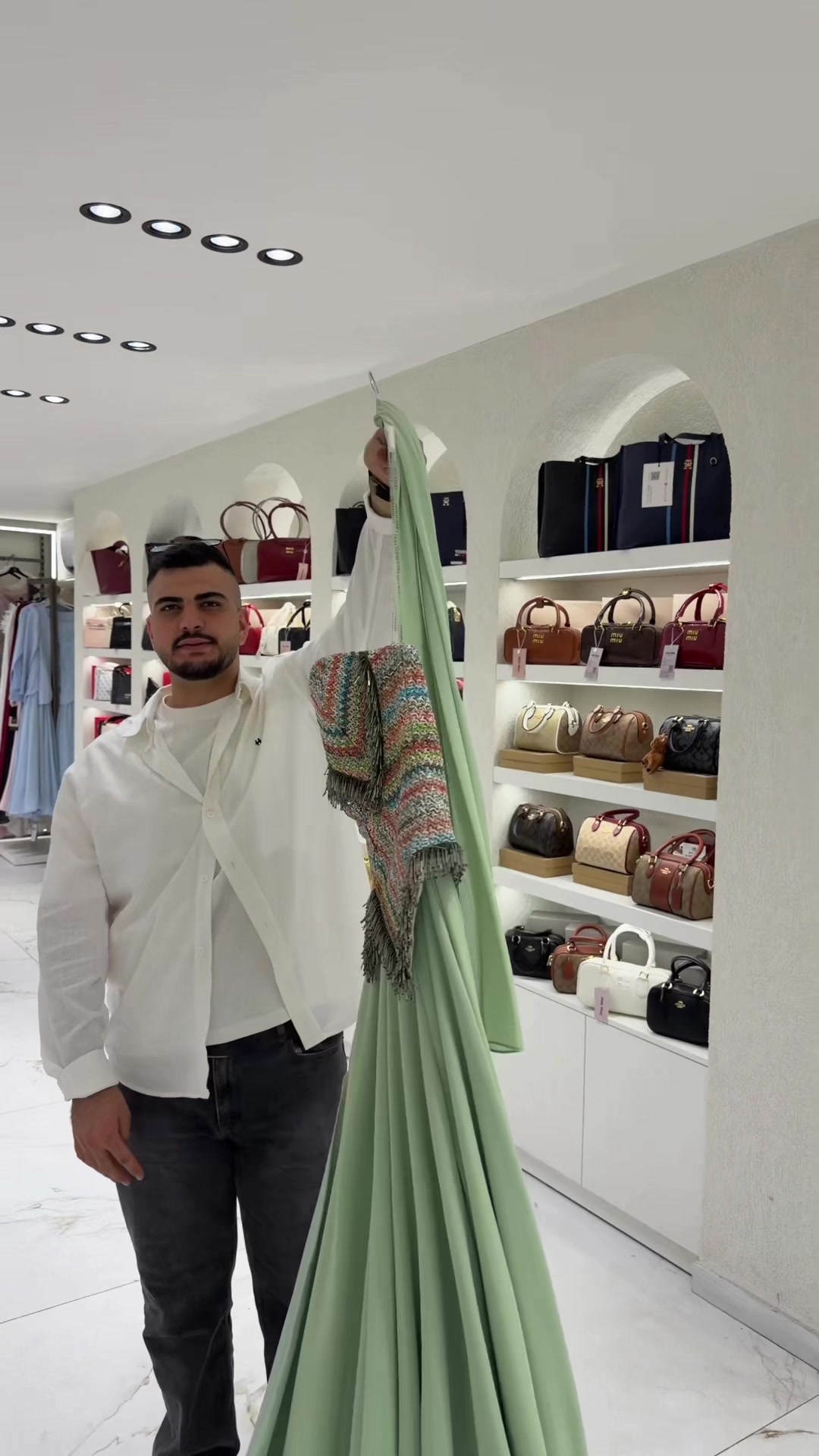 @القدسي سنتر الخليل دوارالمناره