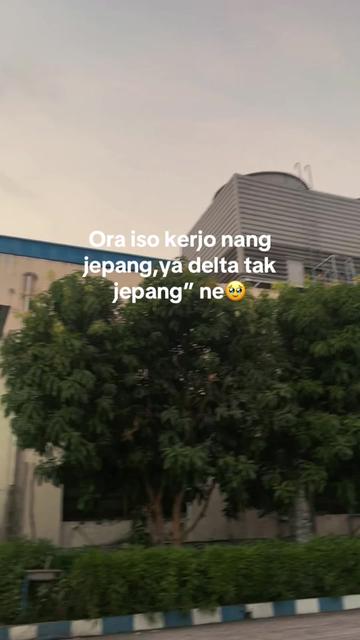 @NiaSari ☘️