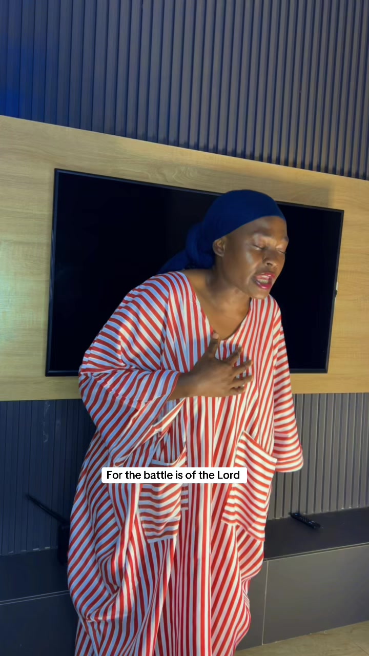 @Annienwamba