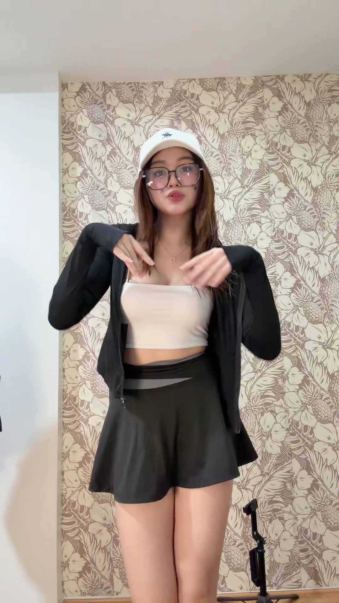@jaeannealigato