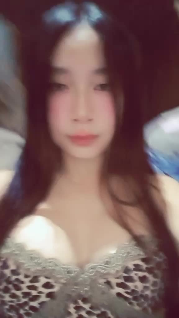 @elly