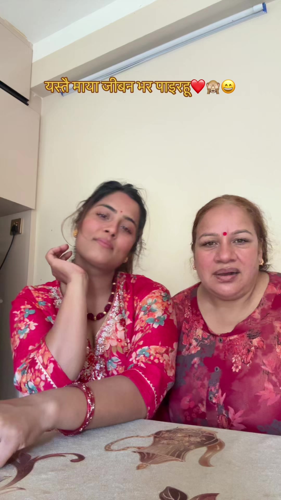 @makeupwithsawru