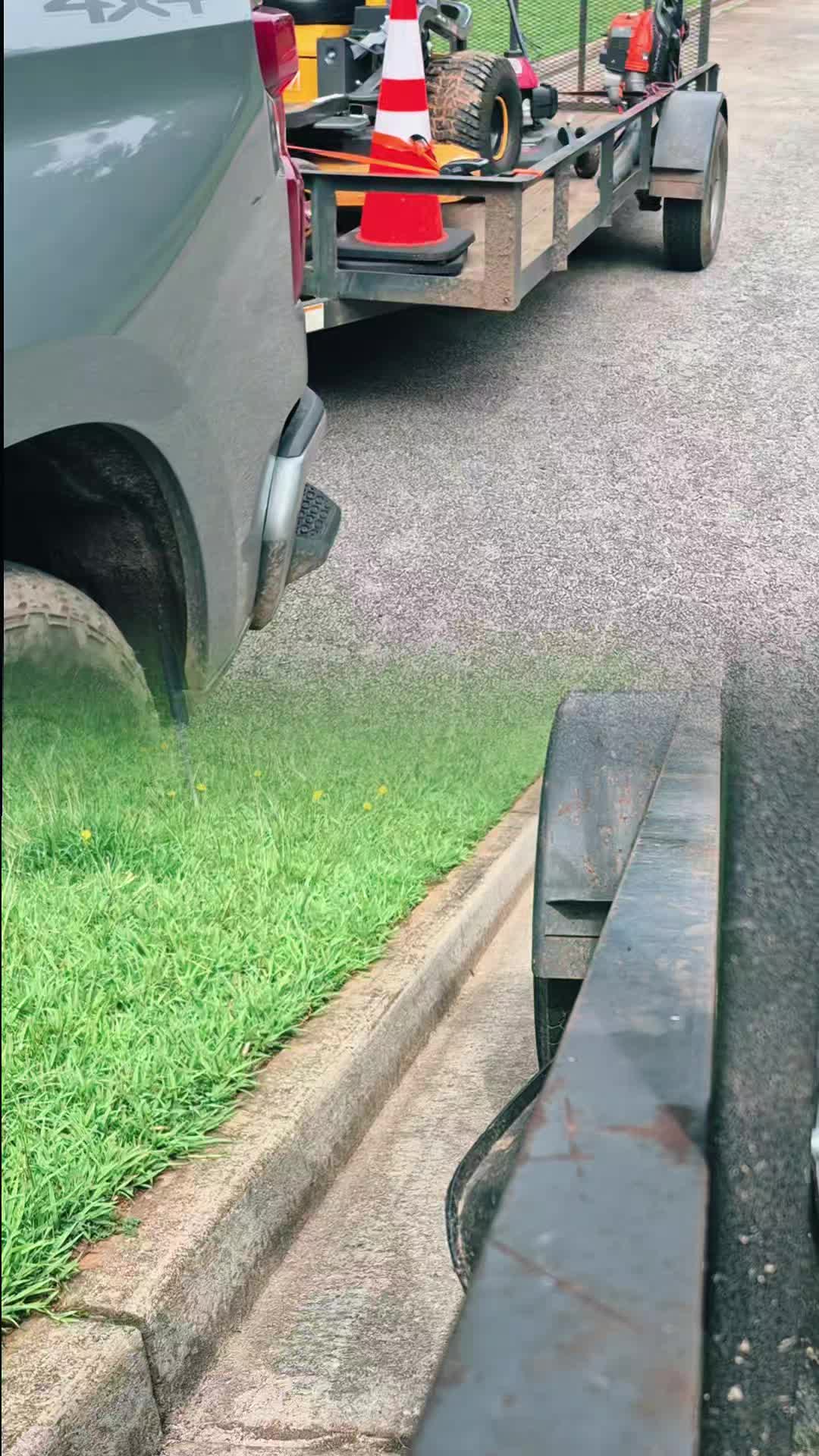 @JR