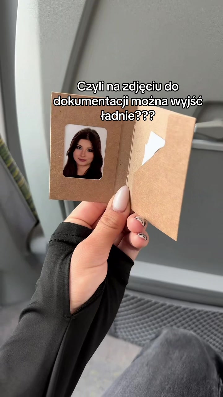 @loleksmolek