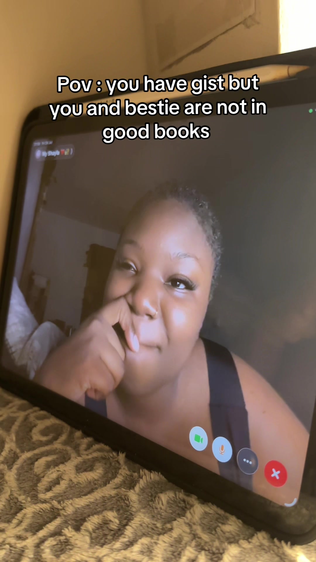 @𝒩ℴ𝓃𝓃𝓎 💋