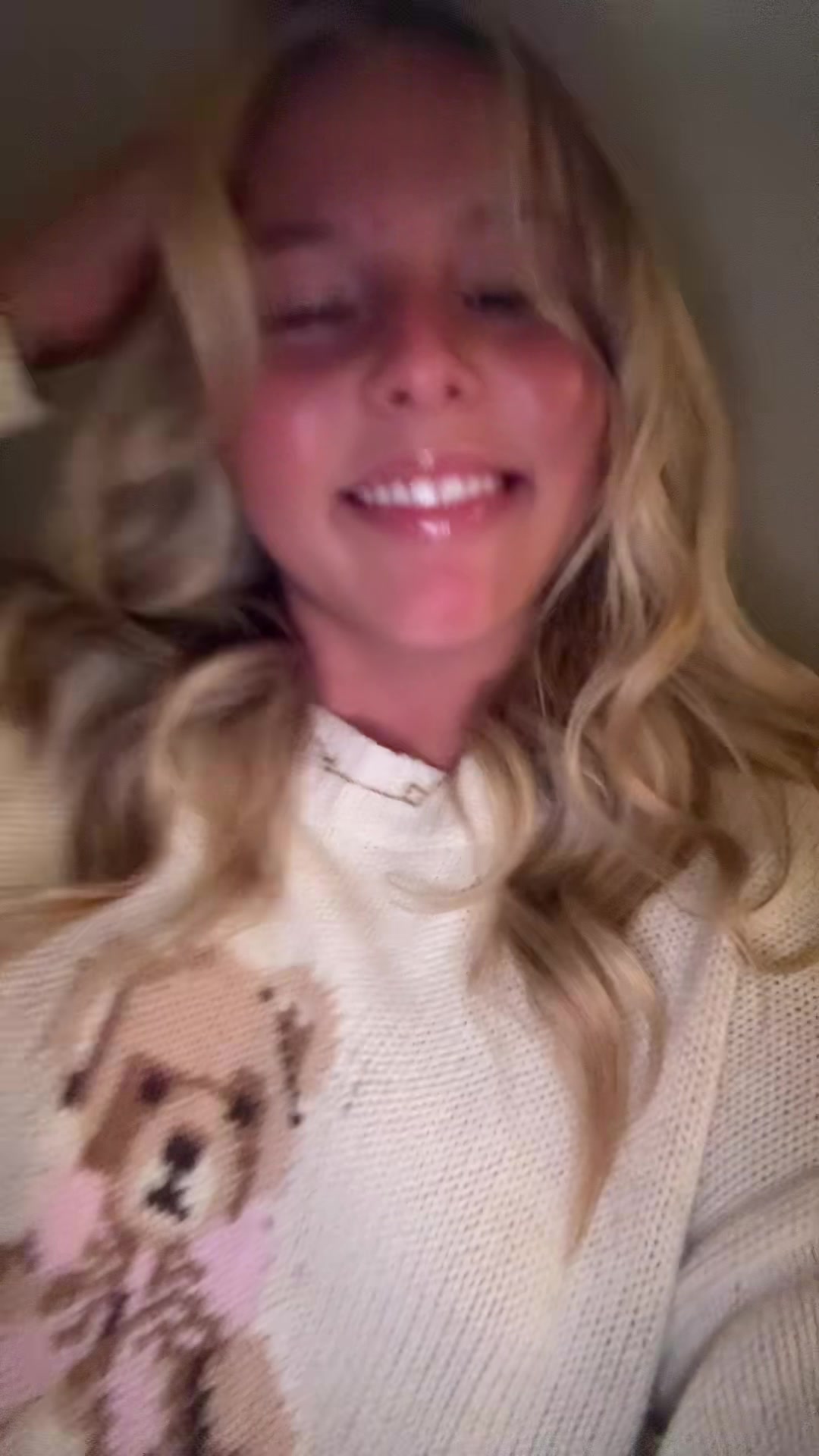 @thecarliedavis