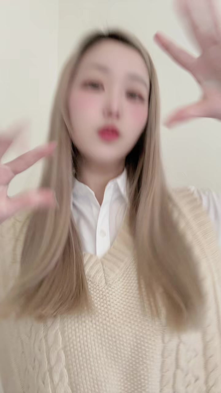 @🤍𝐍𝐄𝐍𝐄 💚