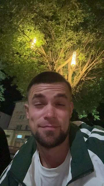 @Женька🐻
