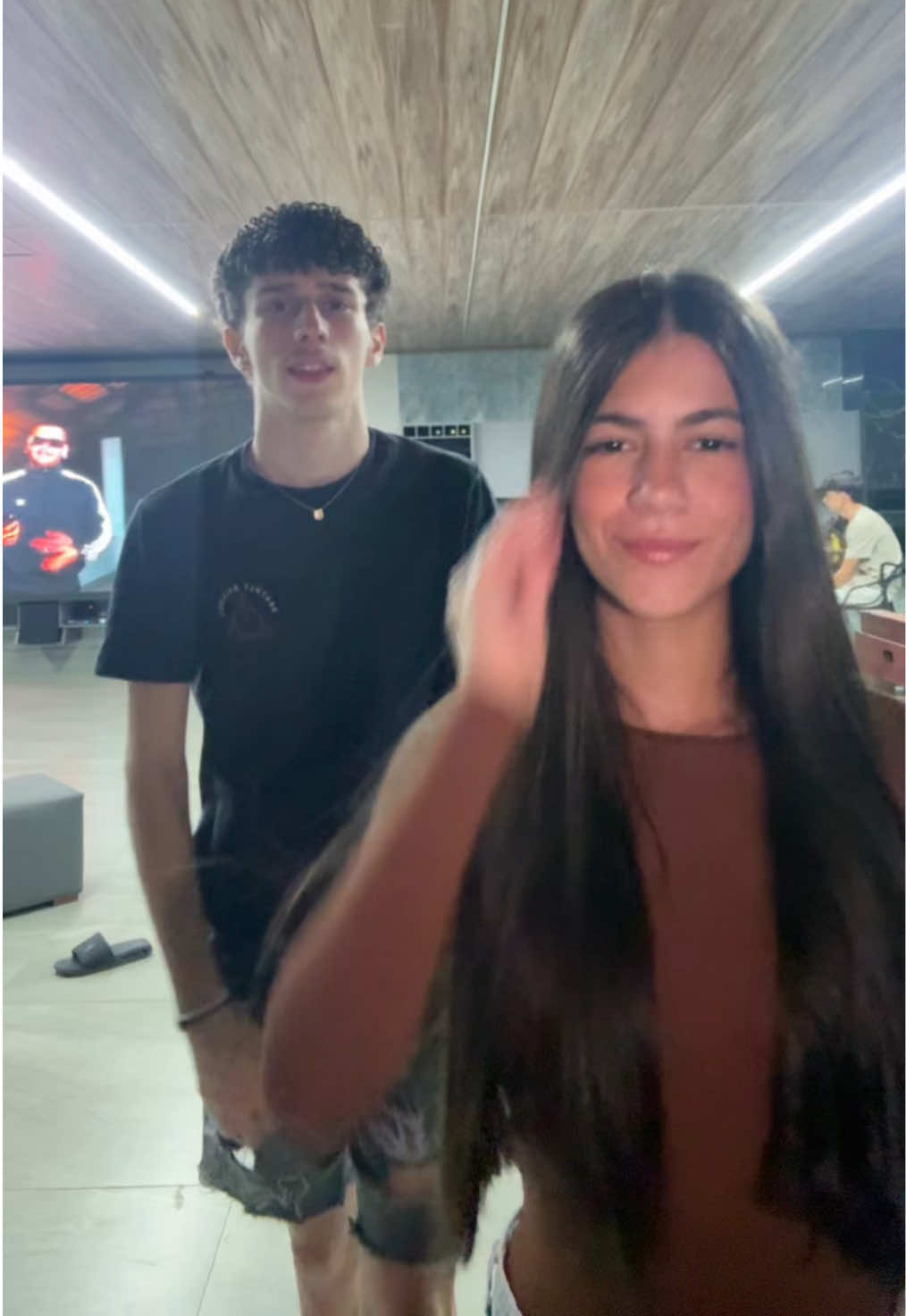 @melzinha_moraess