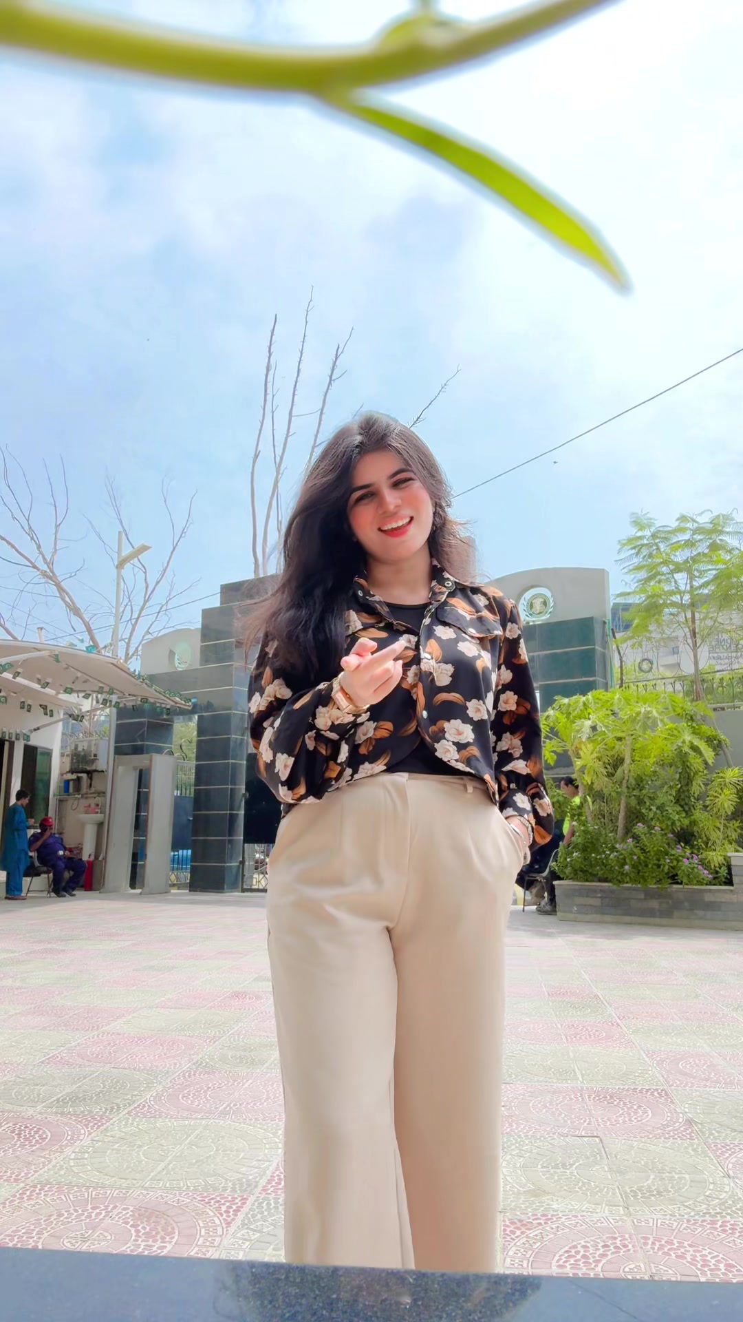 @Suraksha Sachwani🌺🕊️
