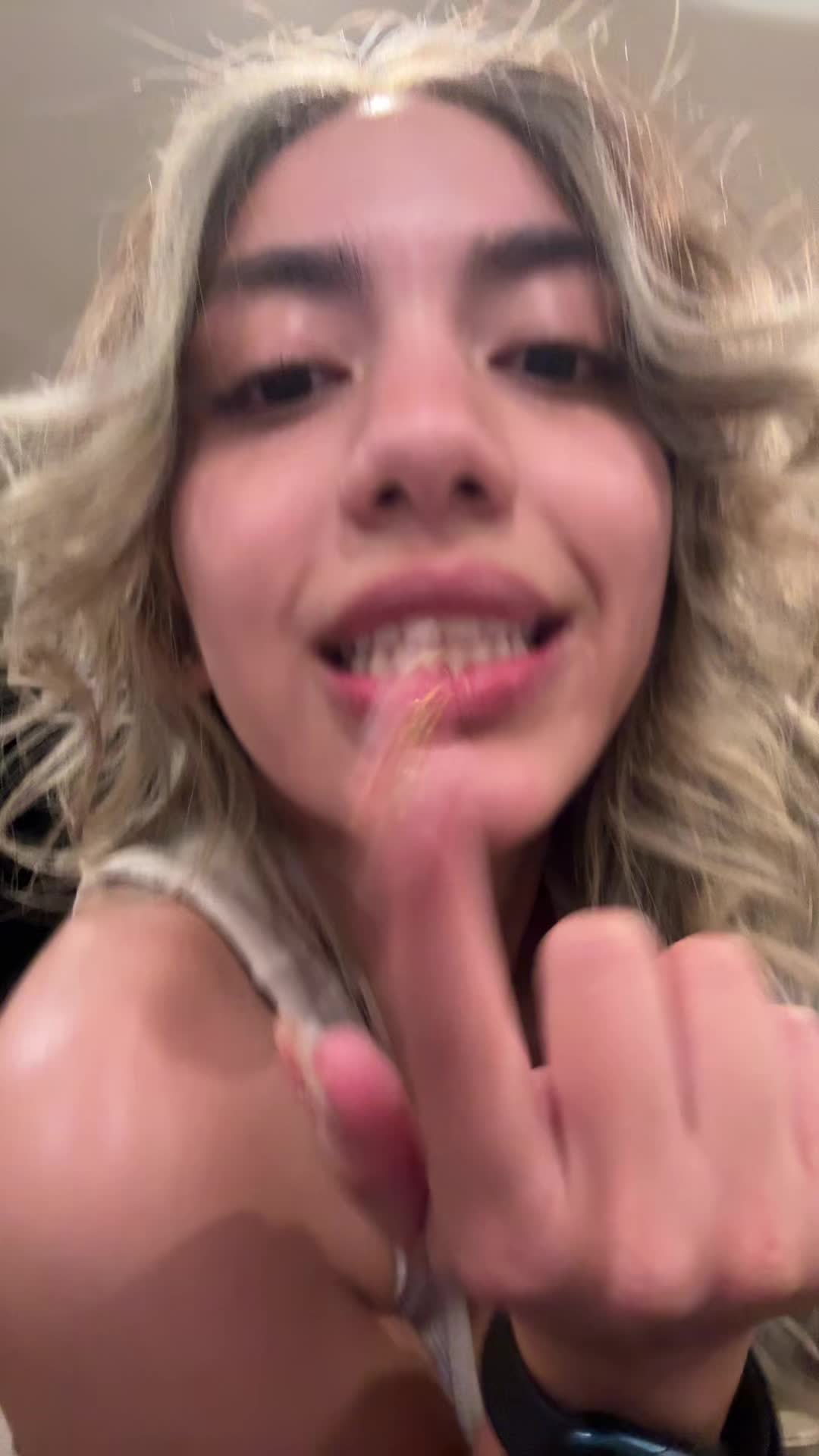 @𝓛𝓾