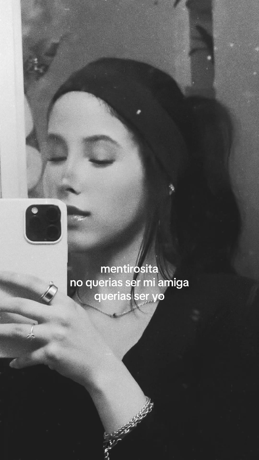 @paola krystal