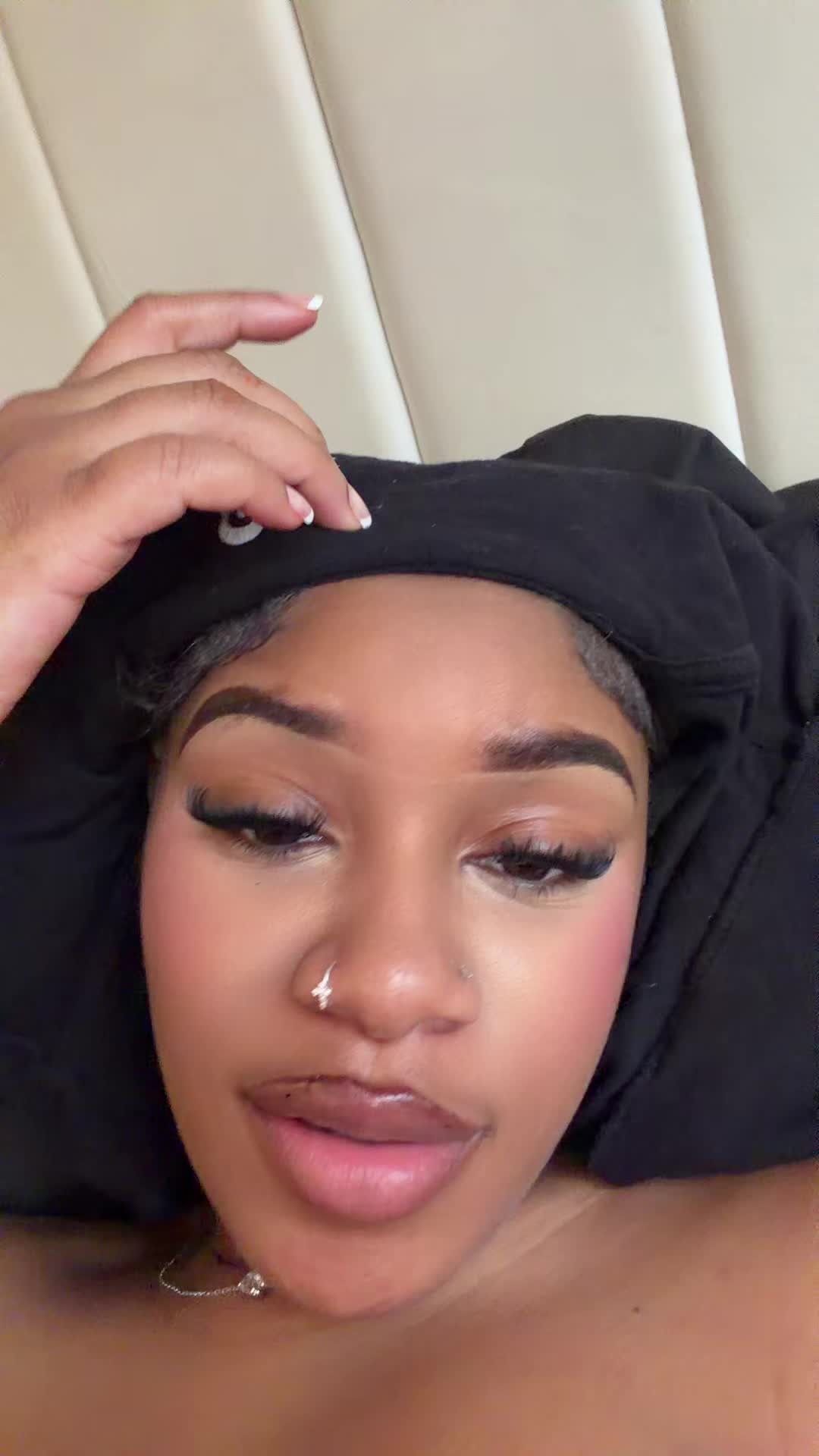 @theonlyniy__