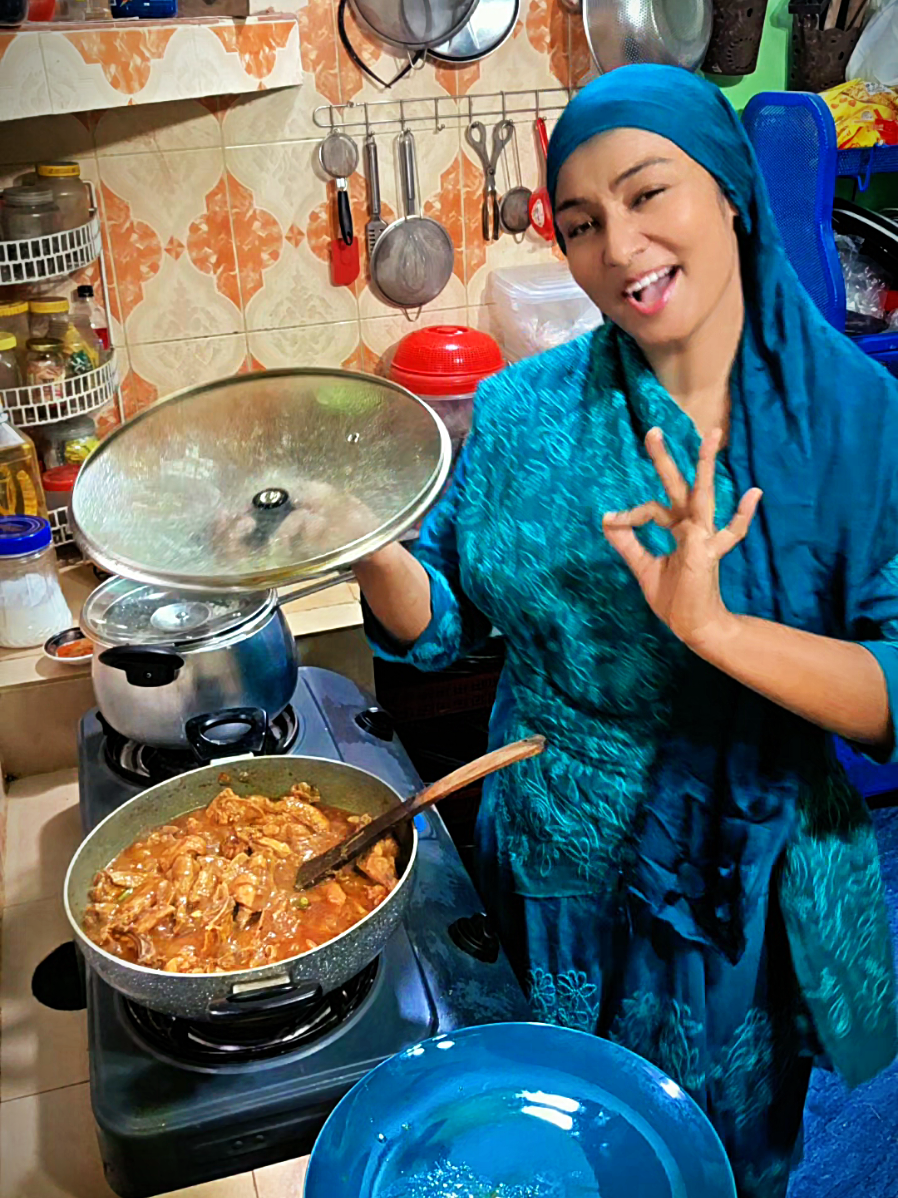 @Nokshi Konna❤️