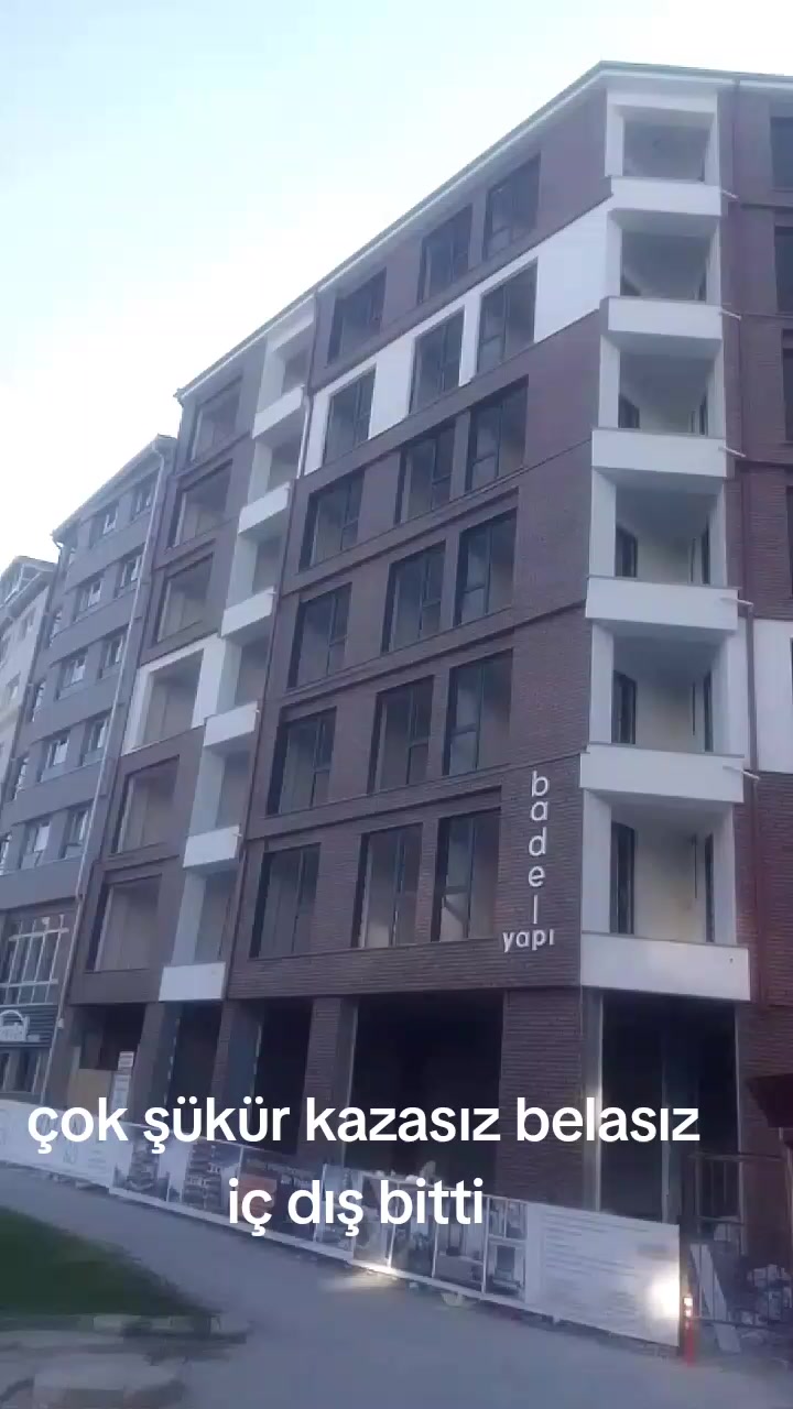 @Es es 26 26