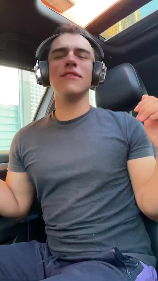 @wtfrodrii