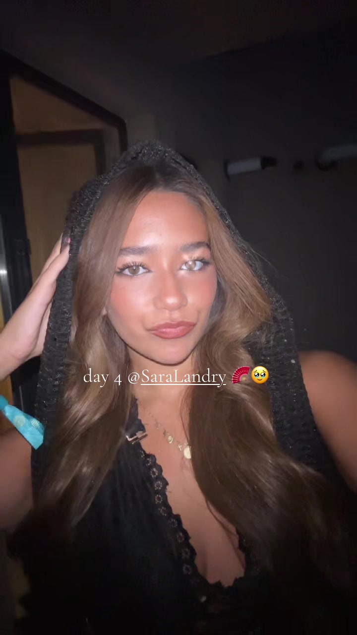 @𝐜𝐚𝐬𝐞𝐲 𝐥𝐨𝐧𝐭𝐨𝐜