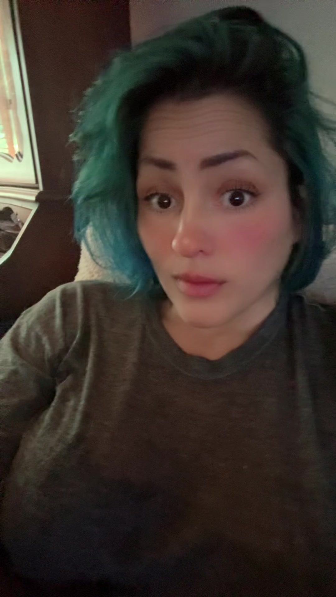 @🇨🇦Kat🇨🇦