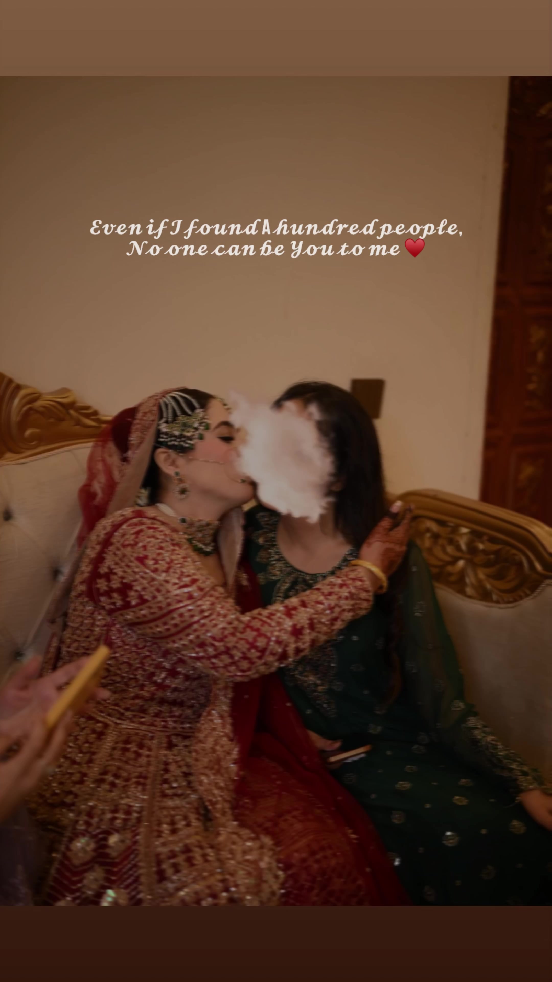 @Aneeqa Sohail ๐๏ธ