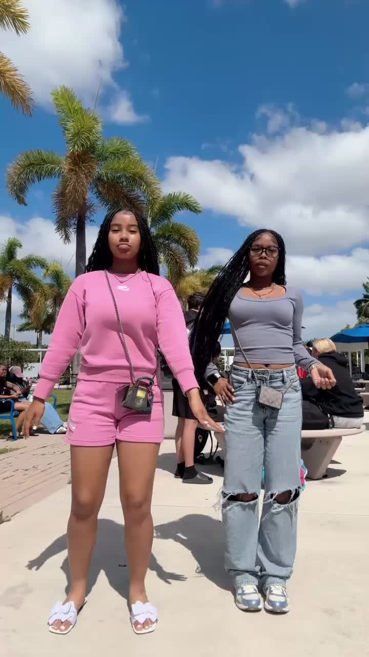 @Skyy🥰