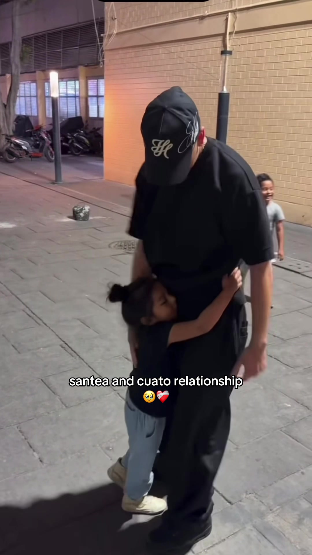 @santeaclips