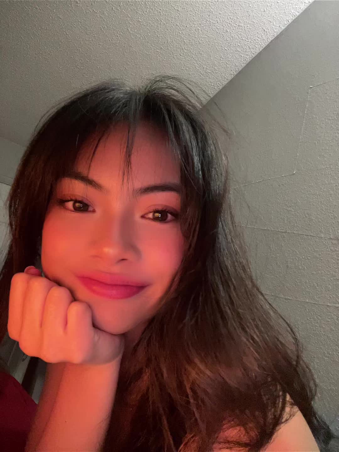 @Z.