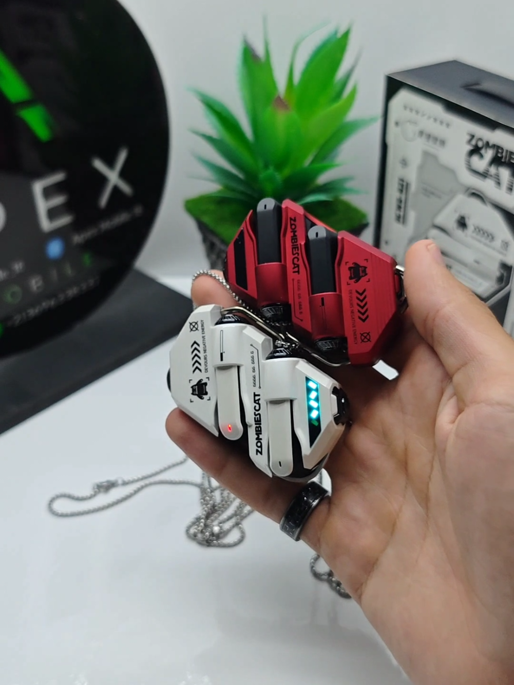 @Apex Mobile 18