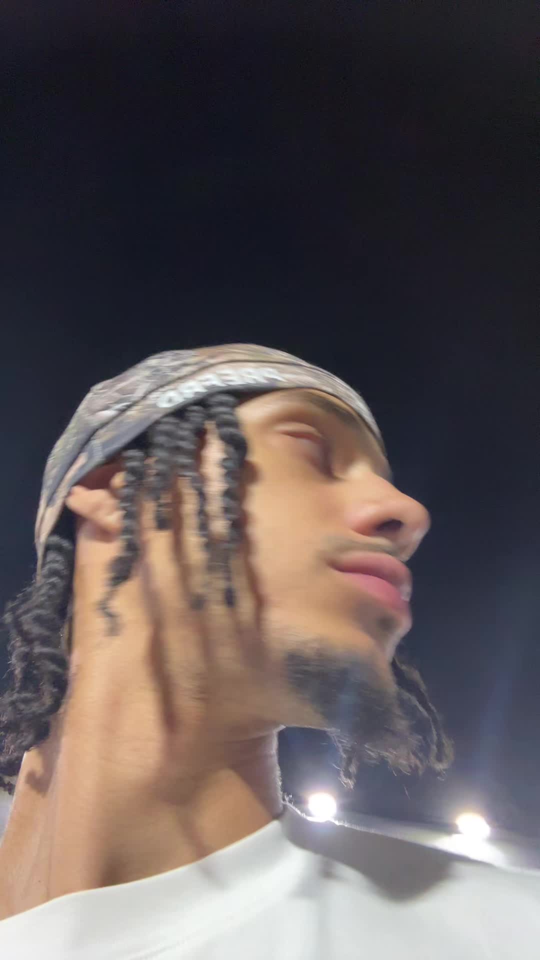 @REL🤮🦋