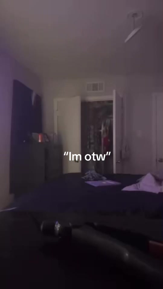 @Uknown girl
