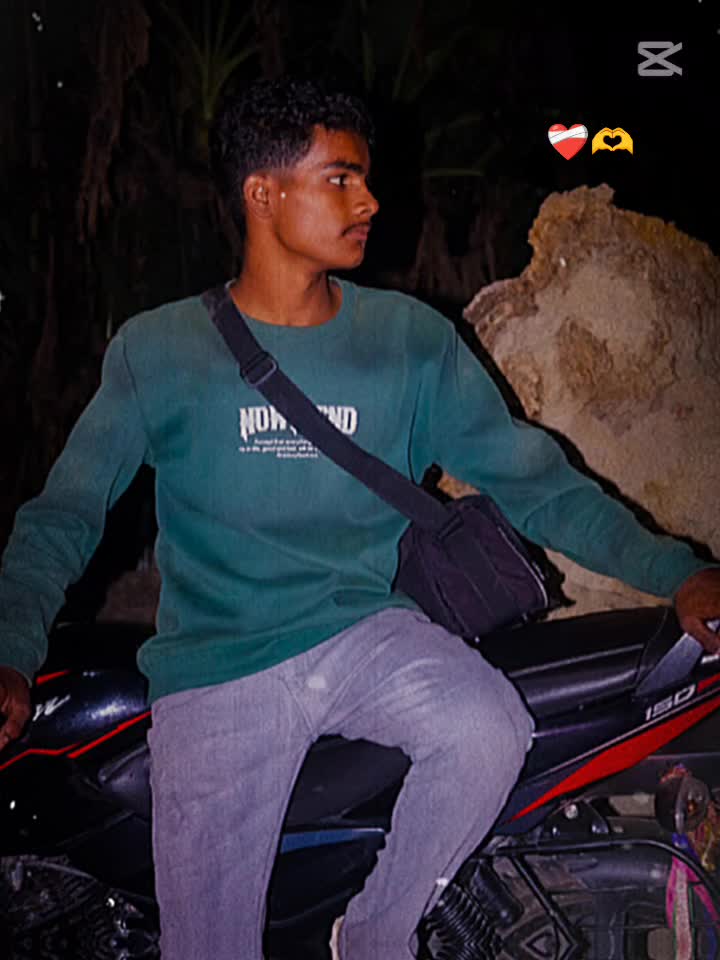 @Yadavsarkar,💪👑🤡