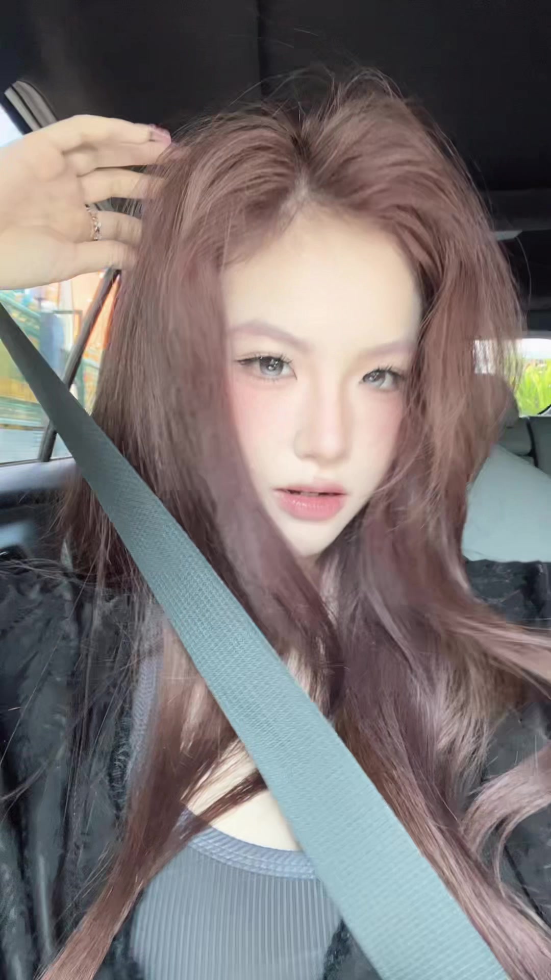 @rosewithqueen
