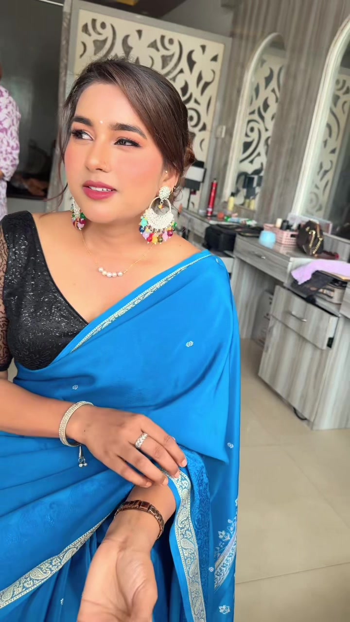 @New Rose Makeup Studio