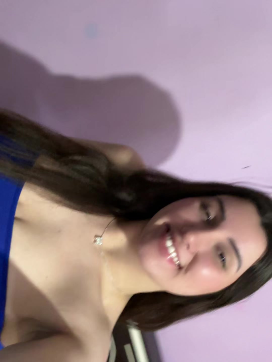 @ 🤟