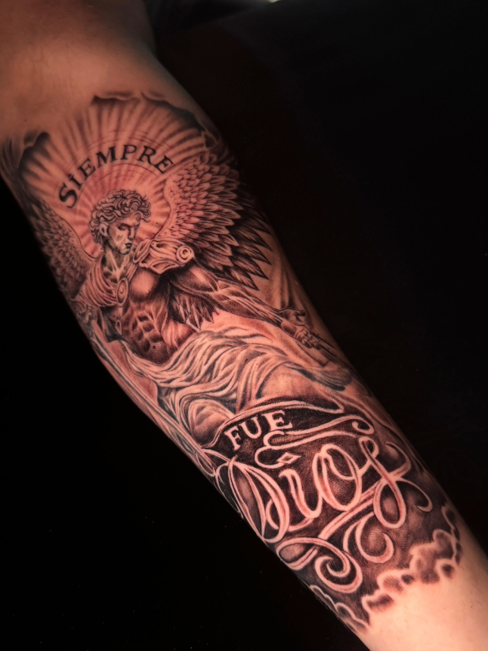 @CONSTANTINO TATTOO 🧨🎨