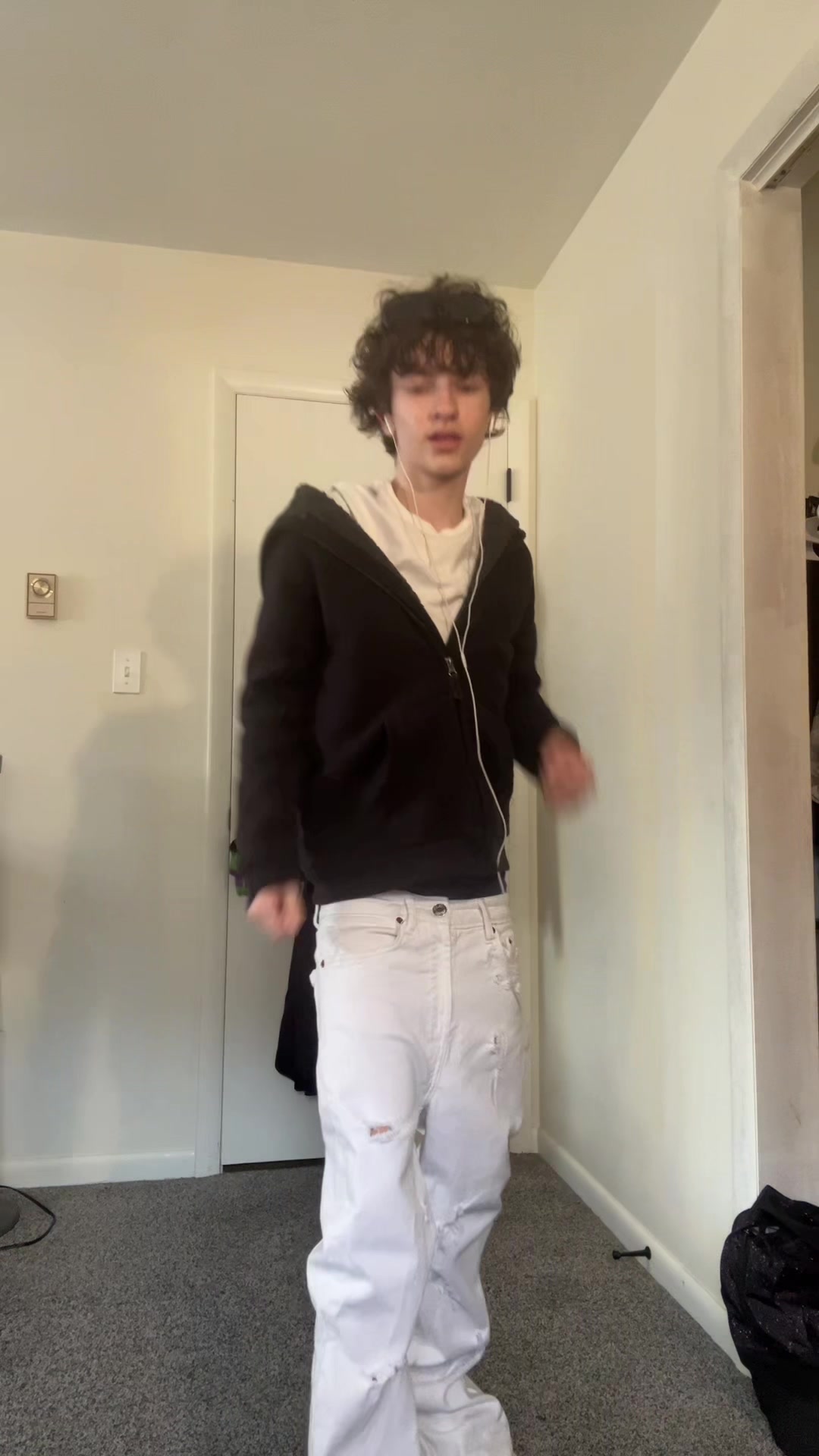 @xszaac