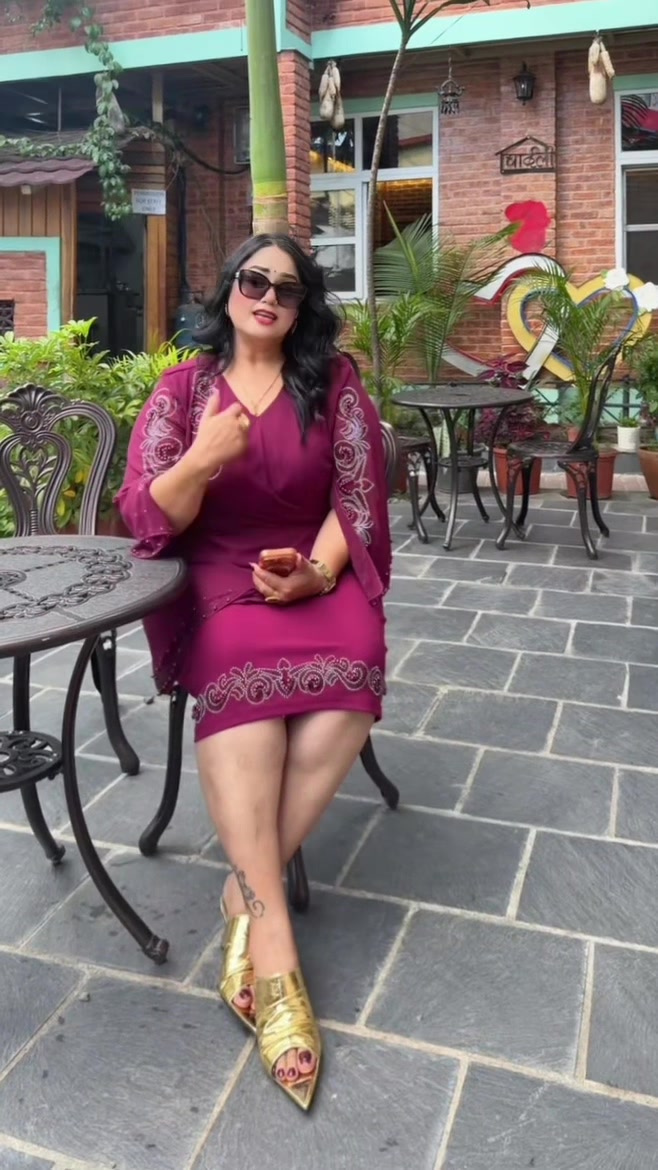 @Radhika😍