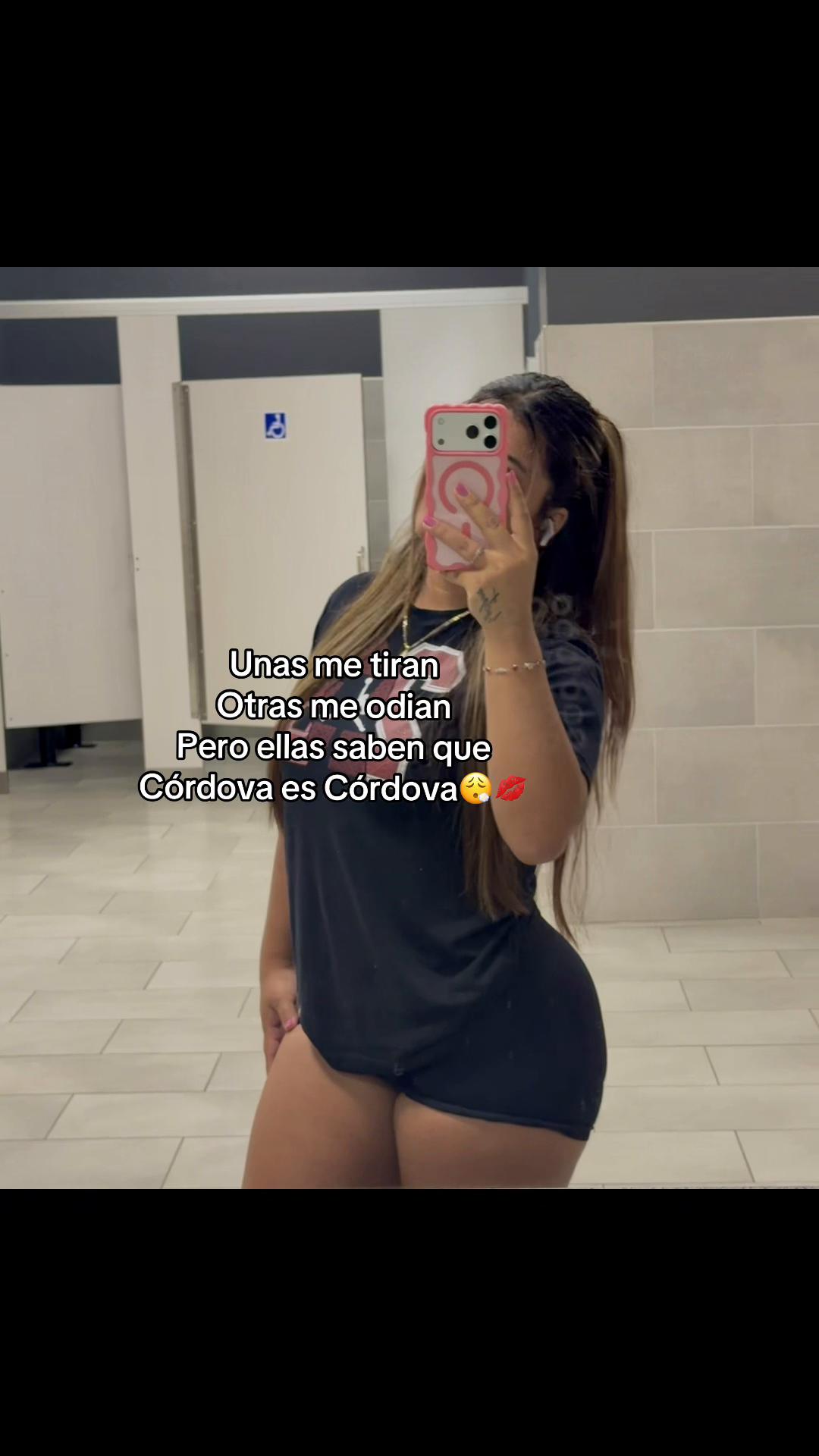 @🍓𝓛𝓲𝓽𝔃𝓲 𝓒𝓸𝓻𝓭𝓸𝓿𝓪😍