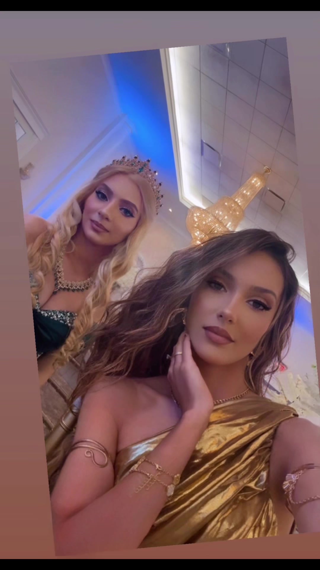 @⚜️Lavinia_savu⚜️