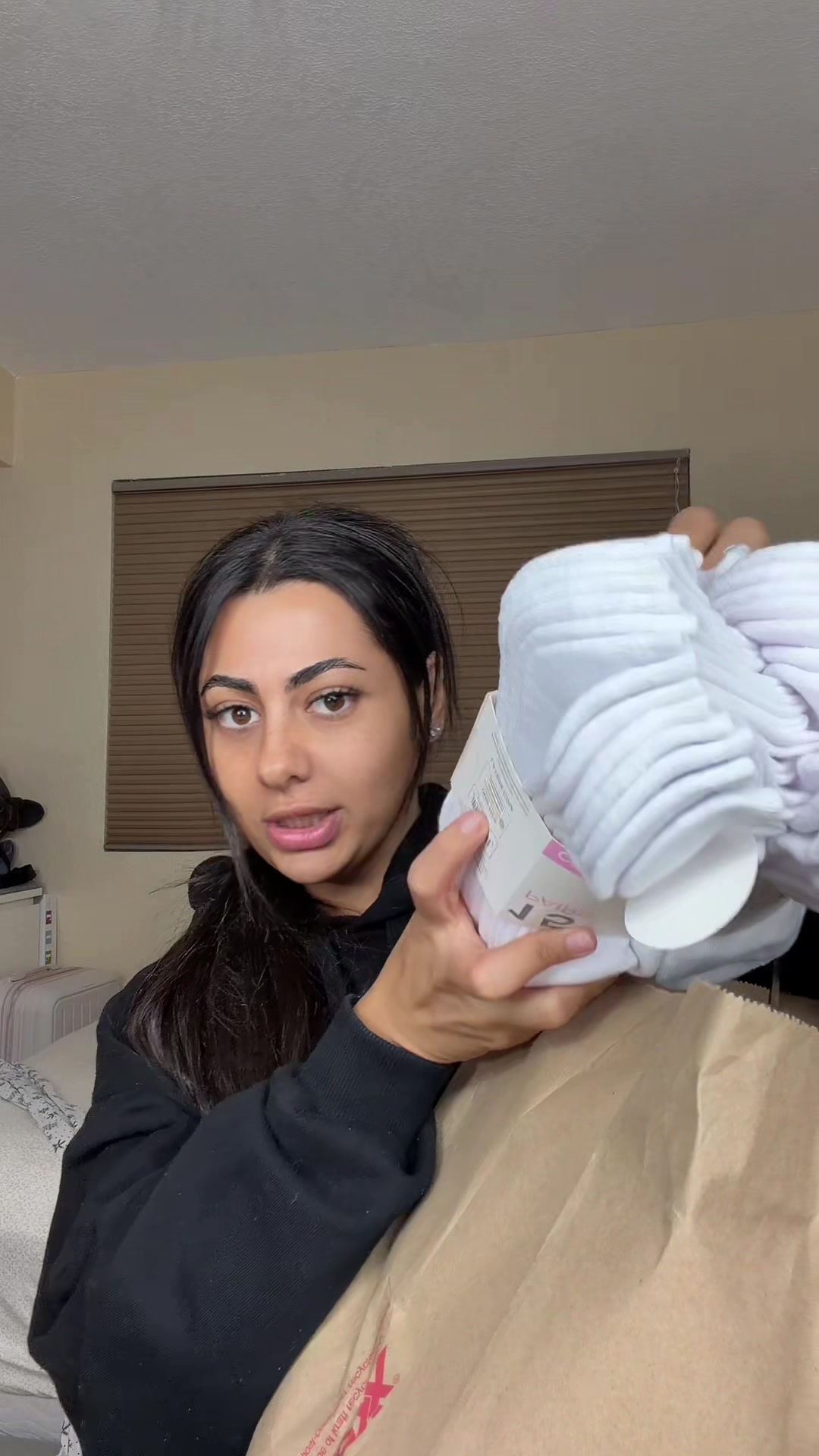 @Sinnnthia