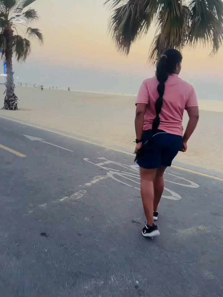 @Hiru_bestey 🎶__ 😍