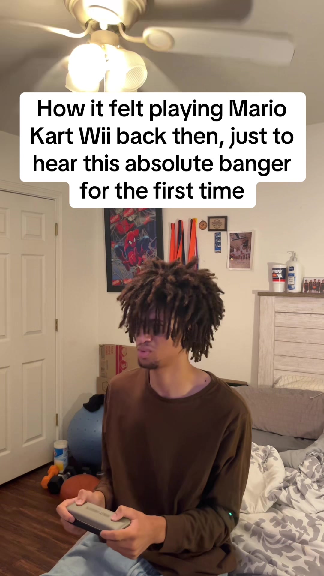 @ITZZ$kovie