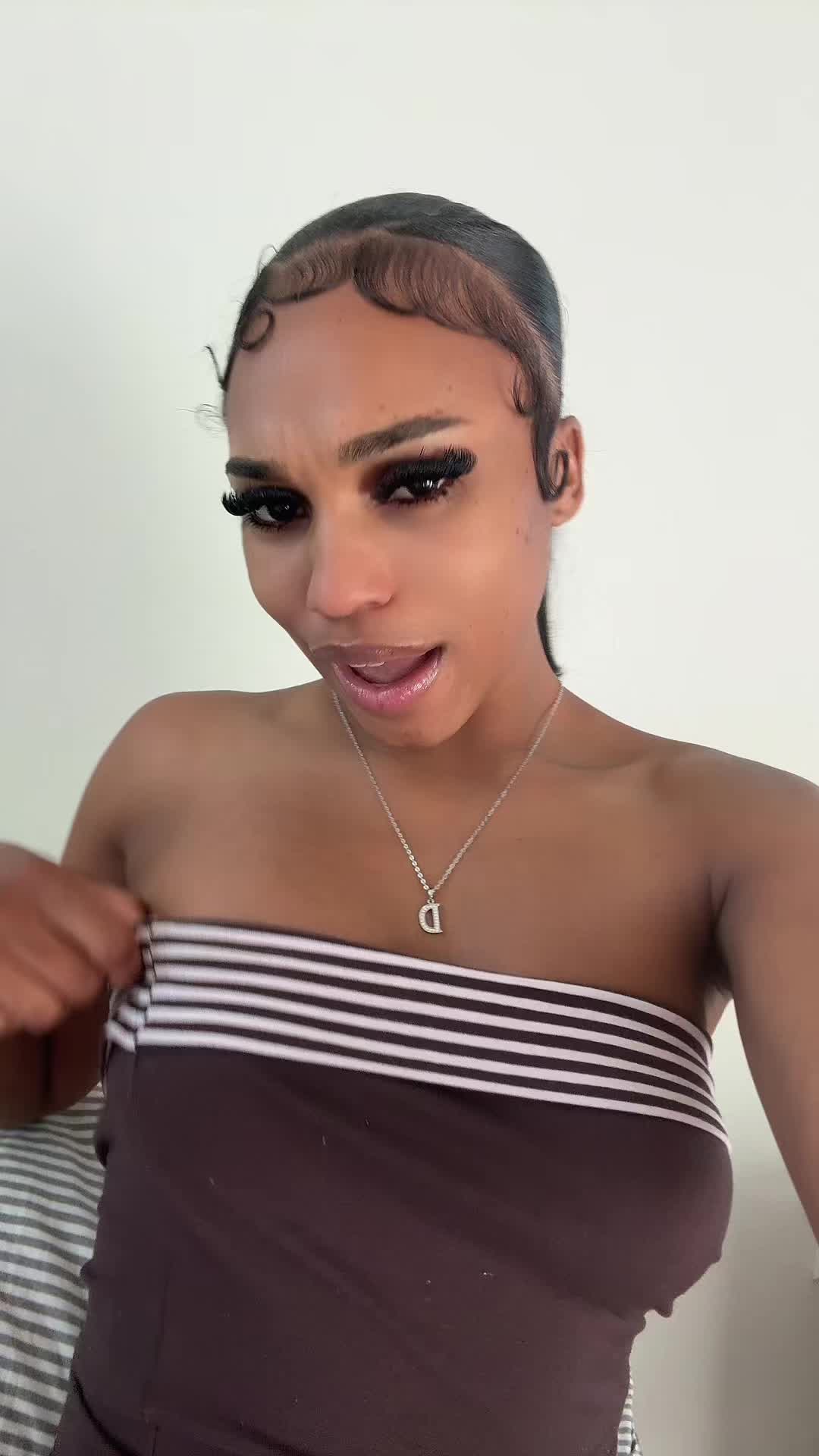 @Dontamia